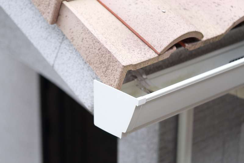 【浜松市・磐田市・湖西市にお住まいの方に②】雨どいの破損をそのまま放置されていませんか?