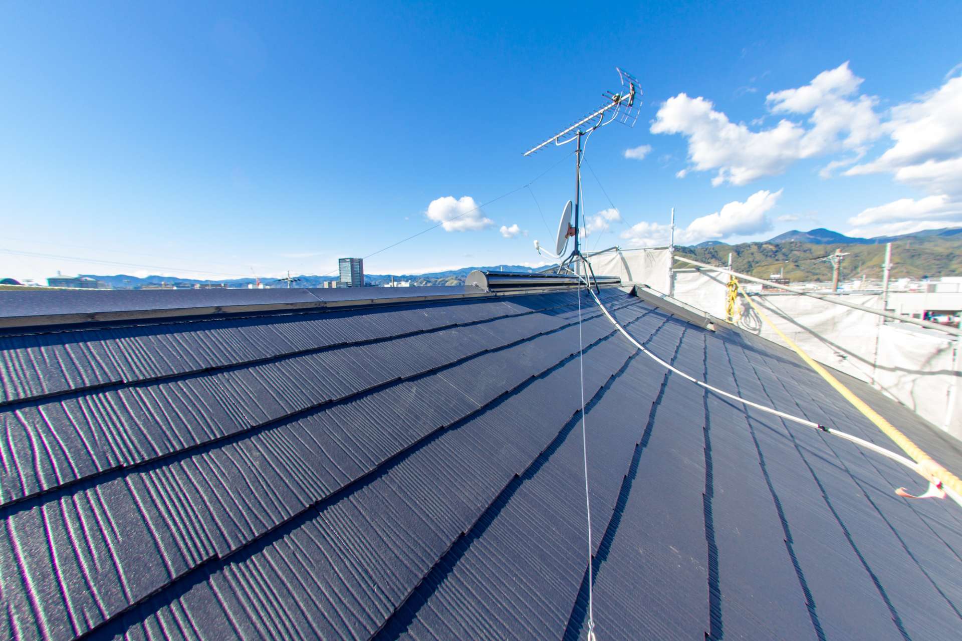 【屋根塗装された事ありますか?】屋根塗装のメリットご紹介